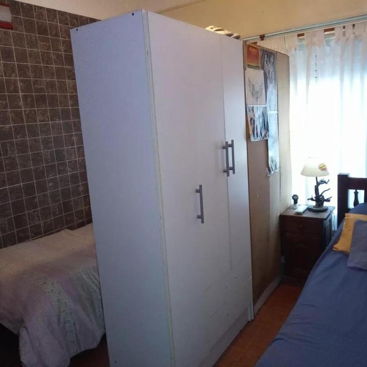 Foto de CHALET 3 AMBIENTES CON JARDIN,PATIO Y COCHERA - ZONA MORON, imagen 3