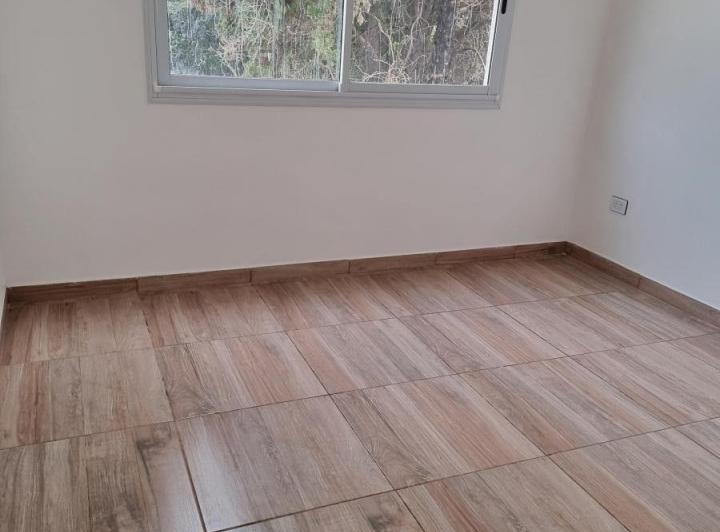 DUPLEX 3 AMBIENTES A ESTRENAR CON PATIO Y COCHERA DESCUBIERTA 5