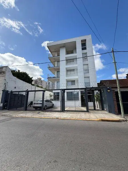 Alquiler Departamento 2 ambientes con cochera Ramos Mejia Norte 5