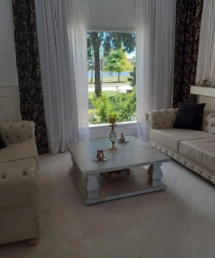 VENTA CASA 9 AMBIENTES CON PILETA Y COCHERA EN BARRIO CERRADO SAN FELIPE 5