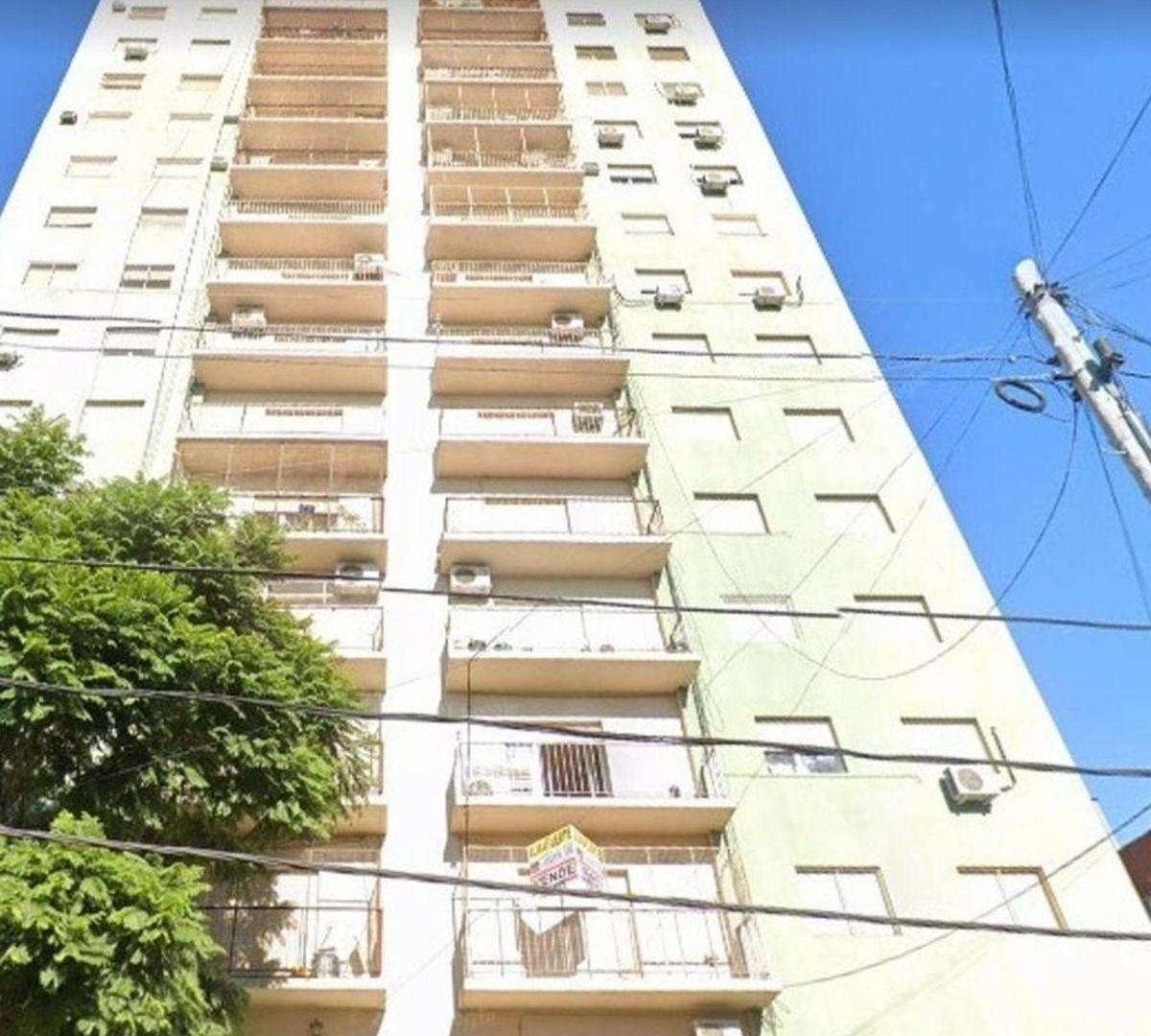 VENTA DEPARTAMENTO 3 AMBIENTES CON COCHERA LOMAS DE MIRADOR