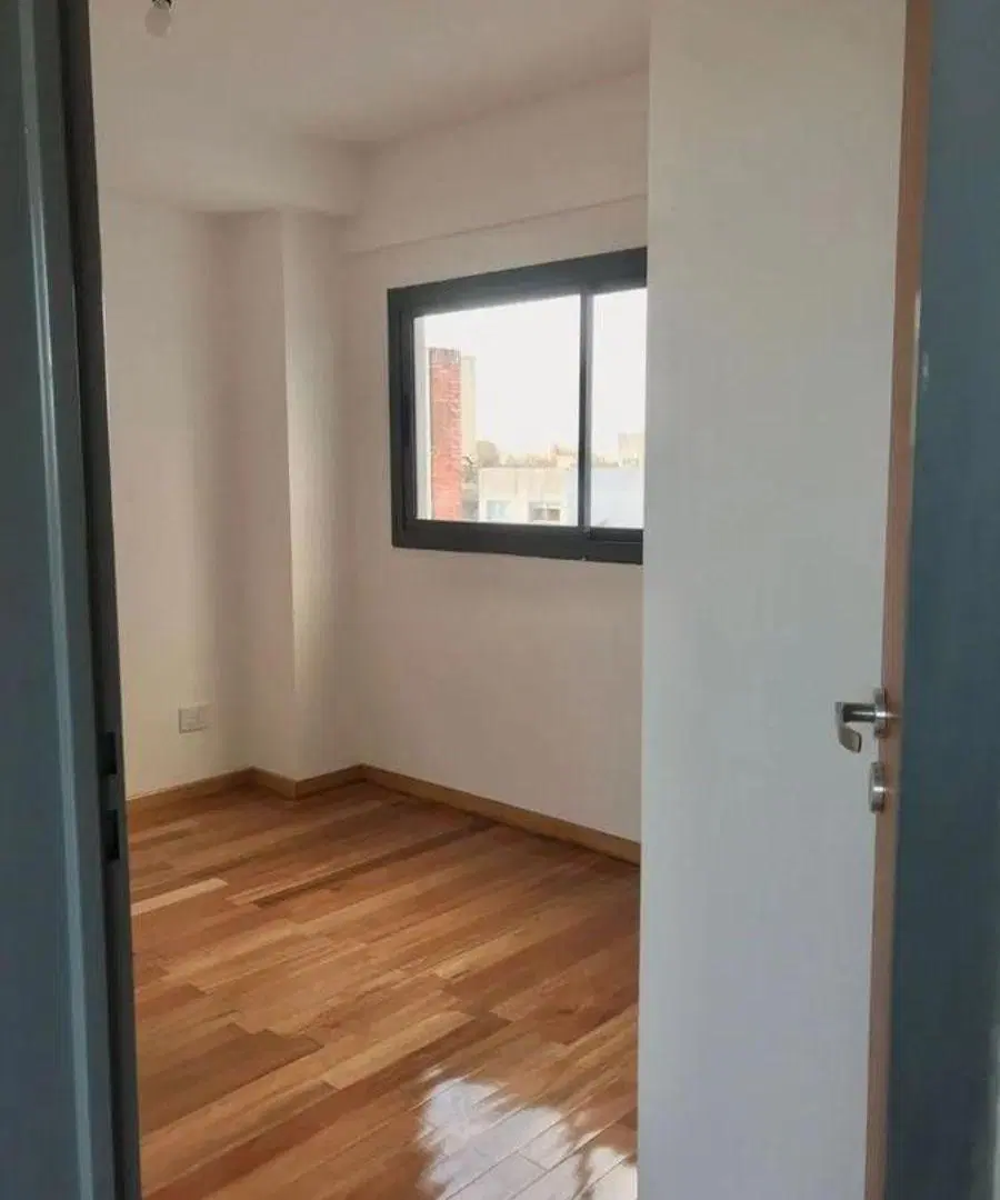 Venta Departamento 3 ambientes con cochera y terraza Haedo 3