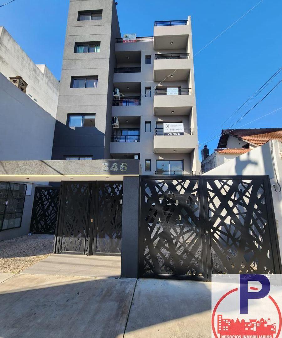 Venta Departamento 3 ambientes con cochera y terraza Haedo