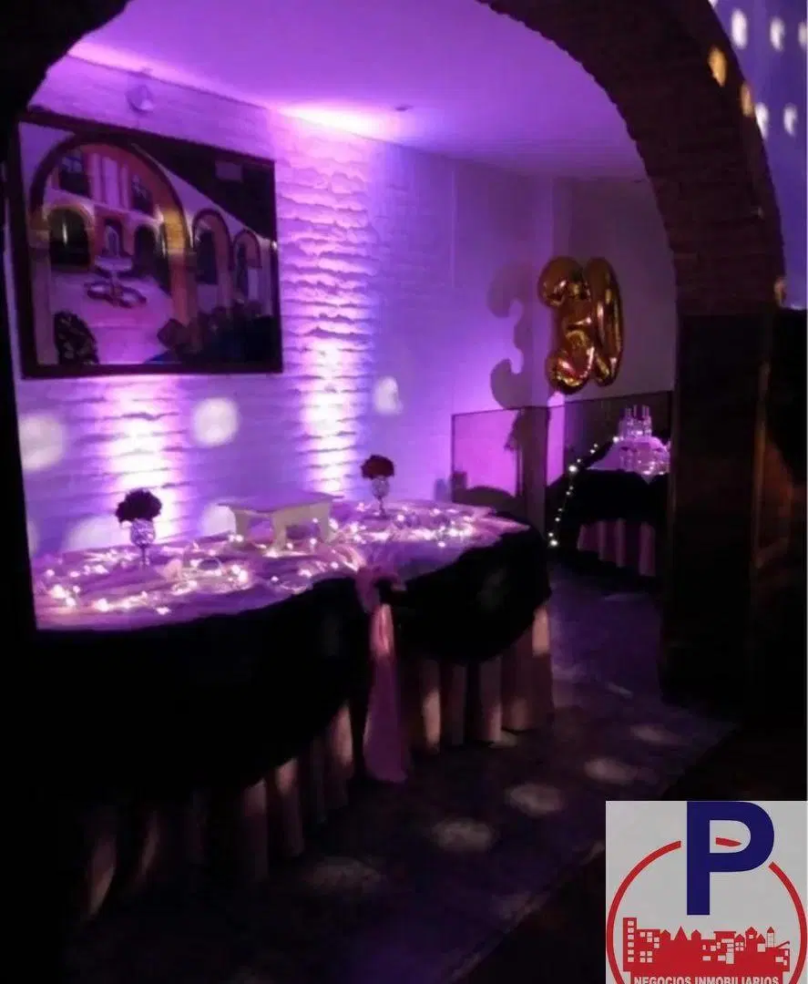 Casa en alquiler uso comercial salon de fiesta Lomas del Mirador 5