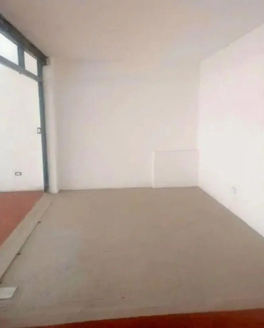 ALQUILER LOCAL COMERCIAL CIUDADELA 4