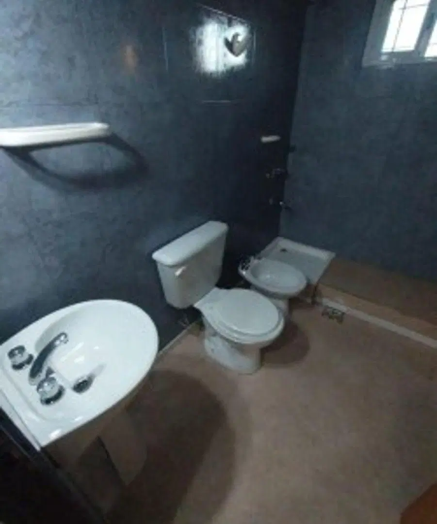 VENTA - CASA 5 AMBIENTES SAN JUSTO 4