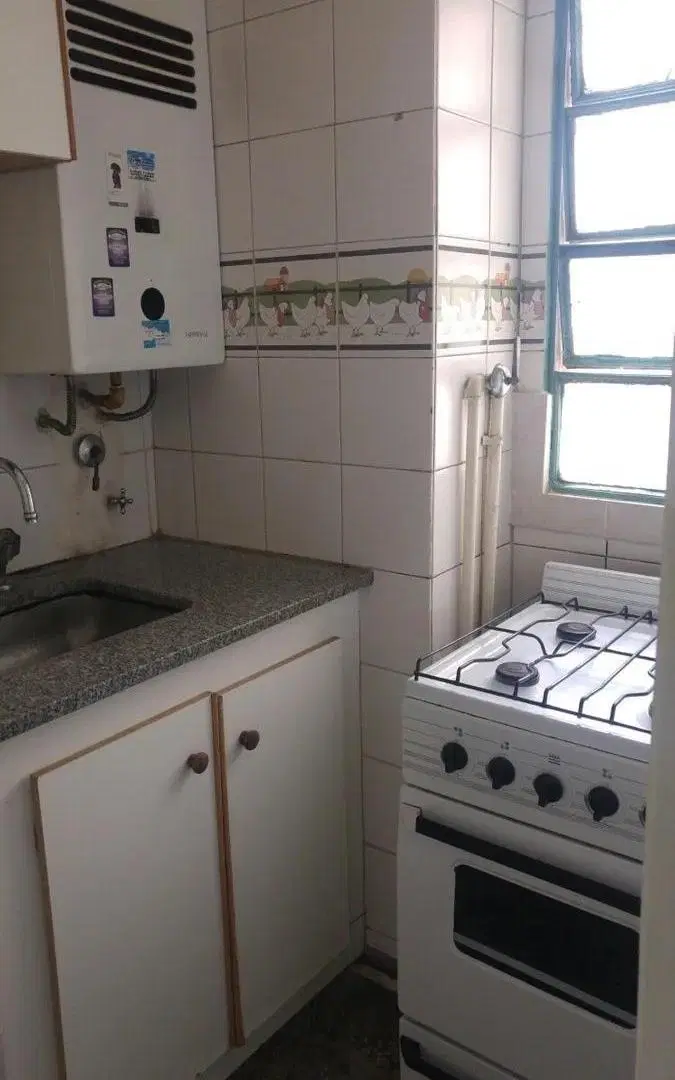 MONOAMBIENTE AL FRENTE DE LA PLAZA MITRE - ZONA RAMOS MEJIA 4
