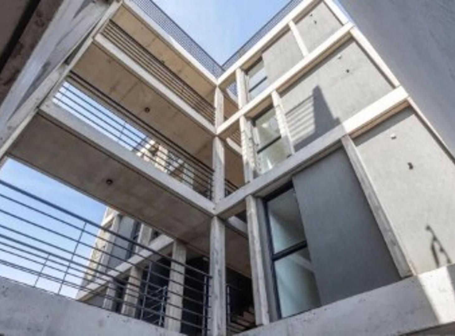 Foto de VENTA - DEPARTAMENTO SEMI PISO DOS AMBIENTES A ESTRENAR CON BALCON MORON, imagen 5