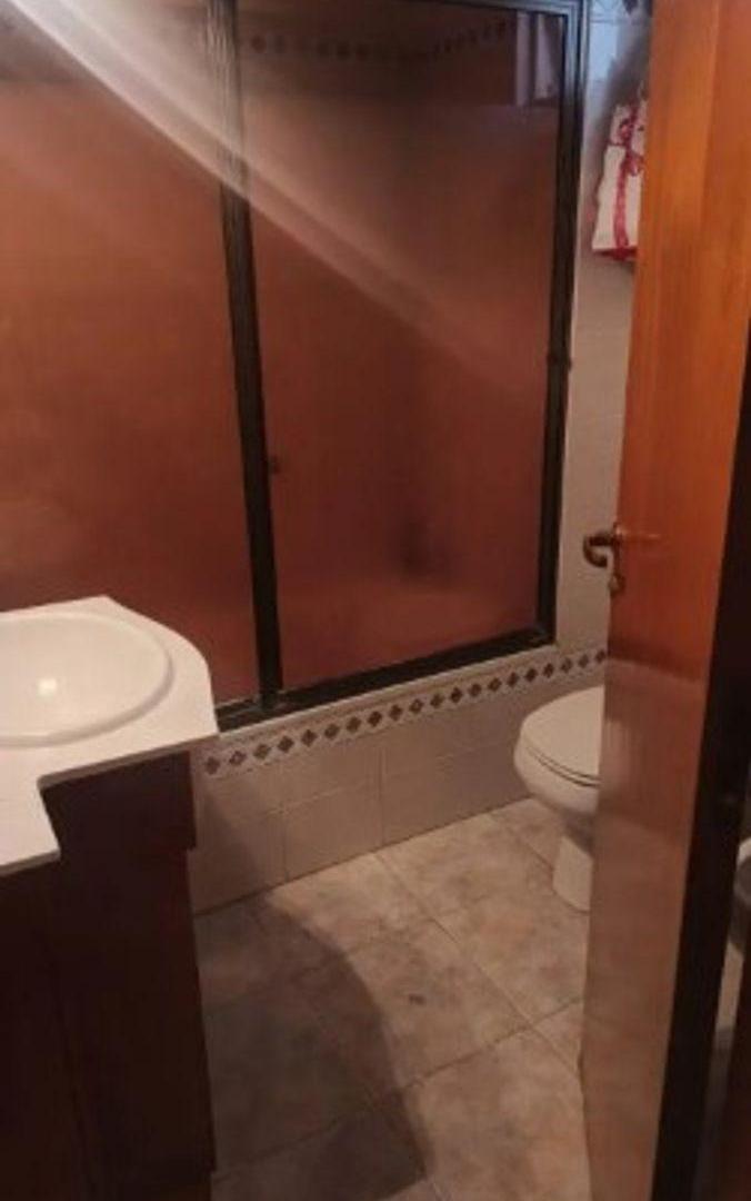Foto de VENTA DEPARTAMENTO 3 AMBIENTES CON COCHERA RAMOS MEJIA, imagen 5
