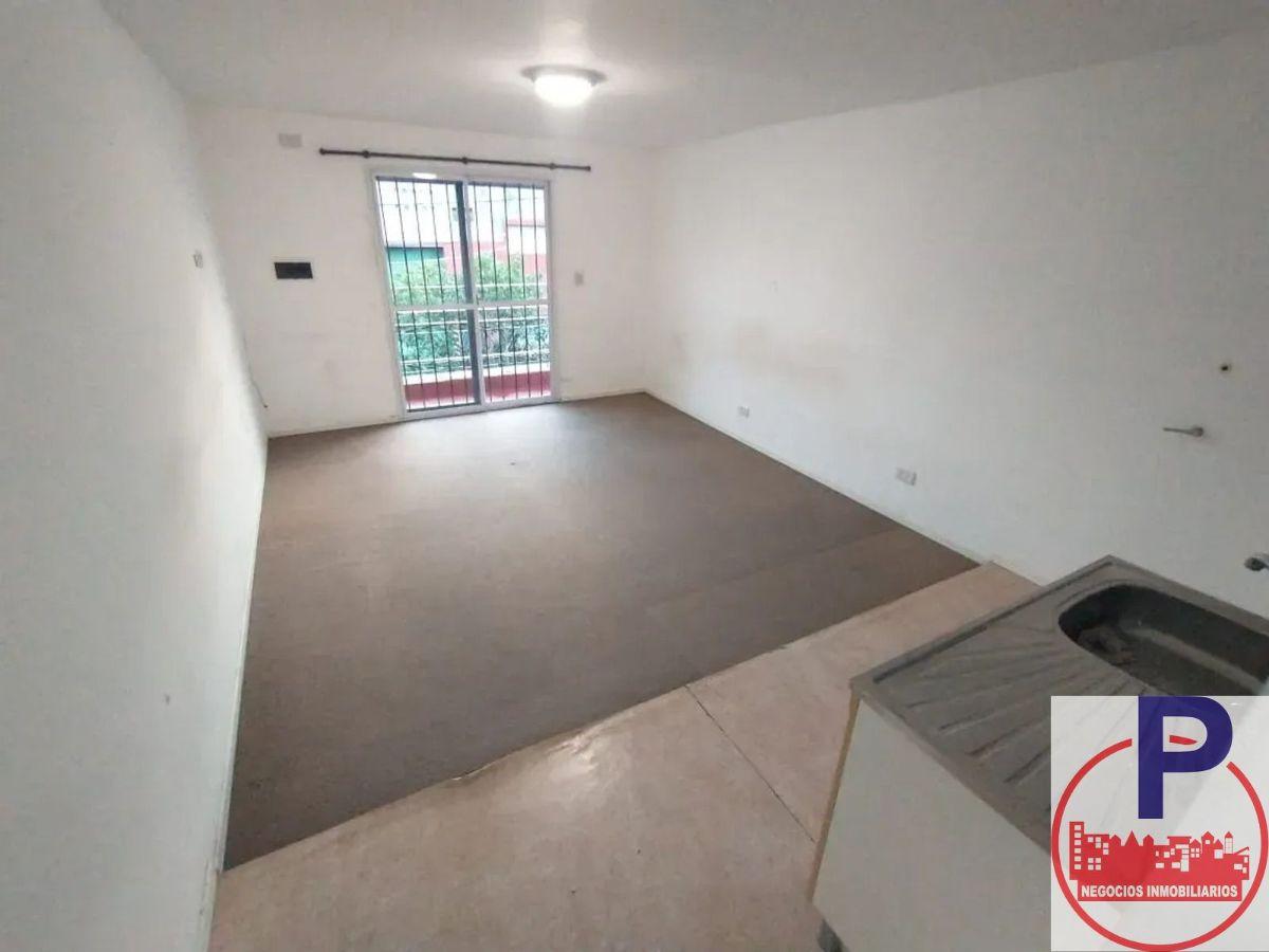 Foto de VENTA 4 DEPARTAMENTOS EN BLOCK SAN JUSTO INVERSION LOTE, imagen 2