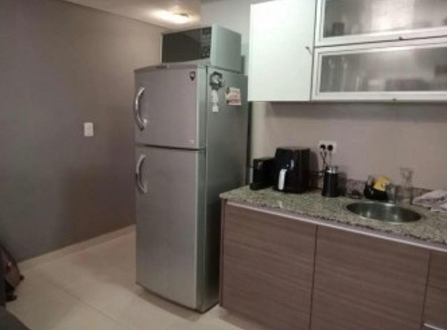 Foto de VENTA - DEPARTAMENTO 2 AMBIENTES CON COCHERA CUBIERTA RAMOS MEJIA, imagen 2