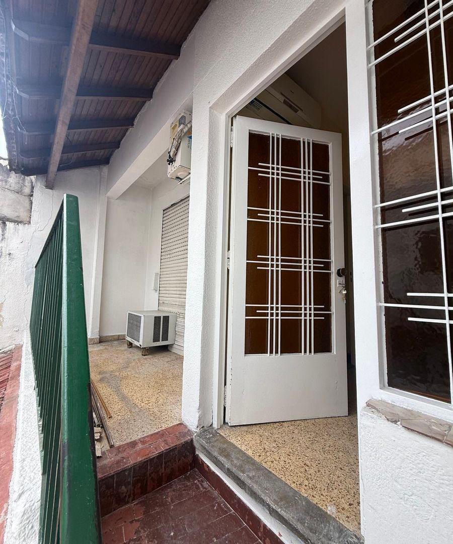 Foto de Venta Departamento 4 Ambientes Tipo PH Lomas del Mirador, imagen 4