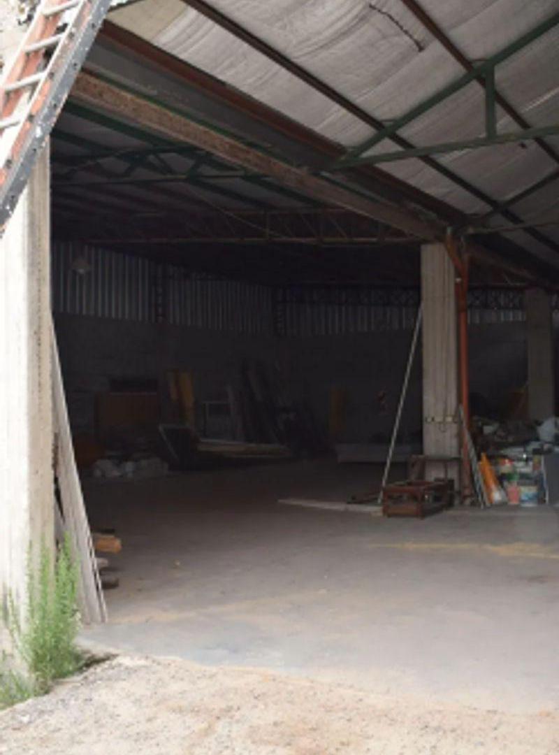 Foto de VENTA - GALPON CON OFICINAS PASO DEL REY, imagen 4
