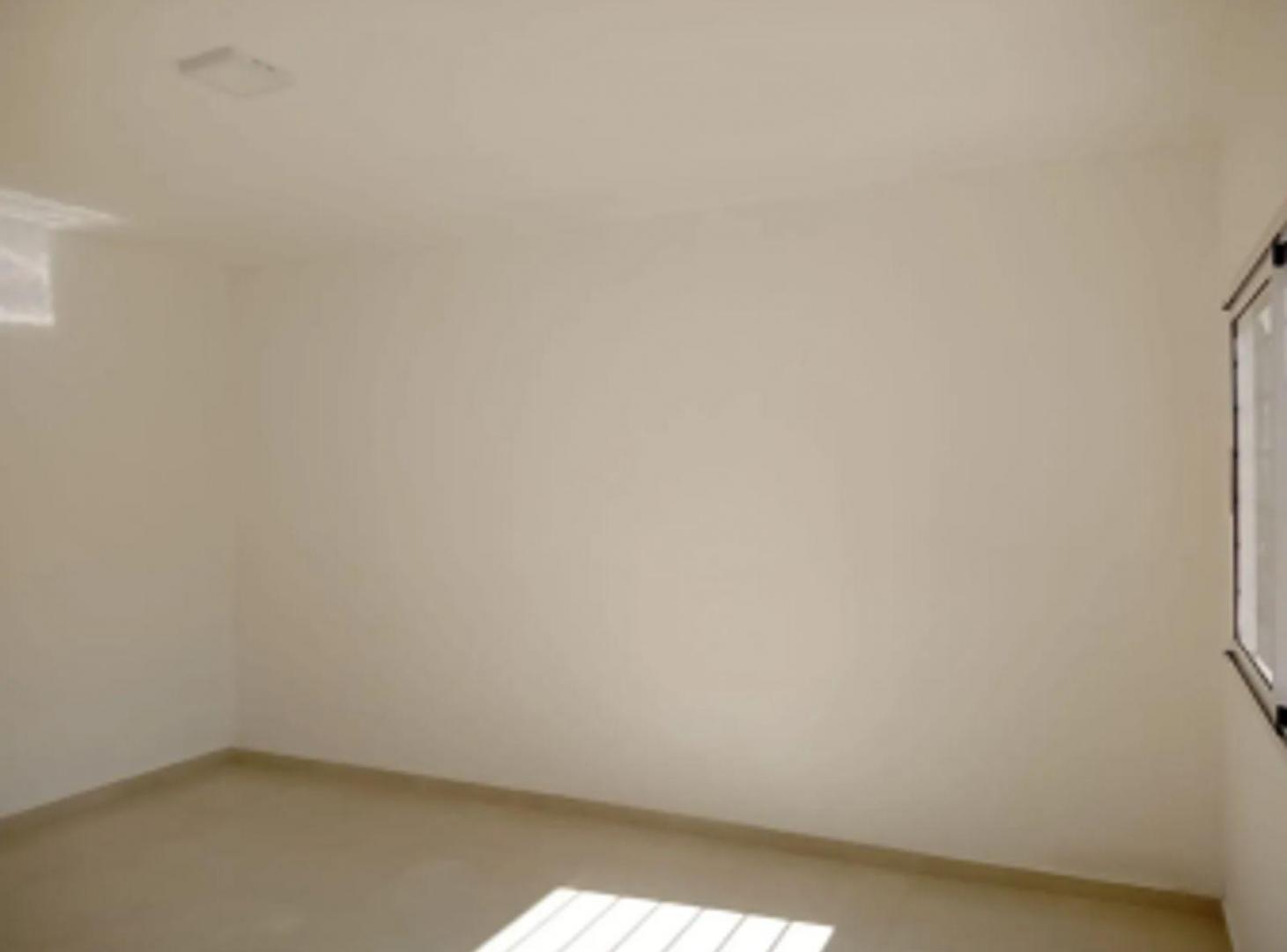 Foto de ALQUILER - CASA 3 AMBIENTES CON PATIO ITUZAINGO, imagen 3
