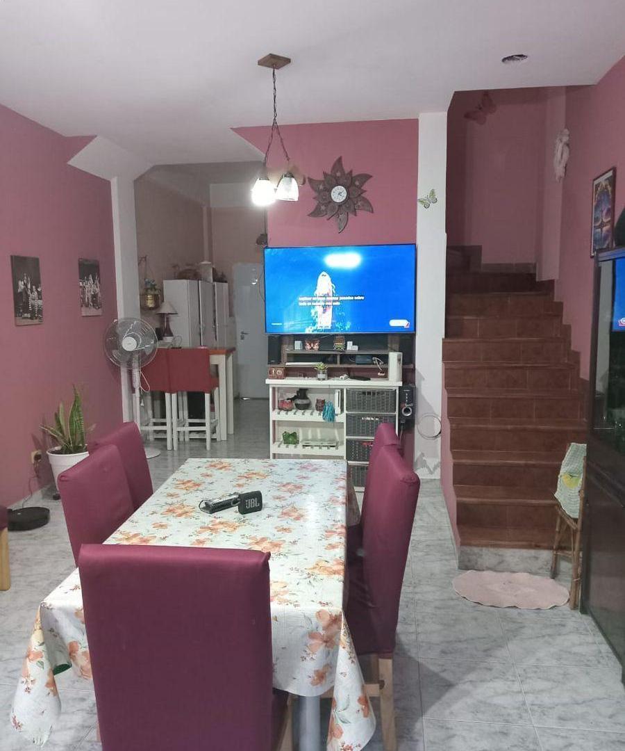 Foto de Venta Ramos Mejia Triplex al frente 4 ambientes con garage y terraza, imagen 5