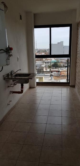 Departamento 2 Ambientes en Venta en Lanus Oeste 3