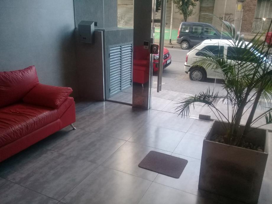 Foto de Departamento 2 ambientes en Venta en Piñeyro, imagen 2