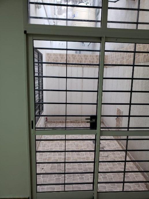 Foto de Departamento 2 amb apto profesional en Venta en Lanus Este, imagen 2