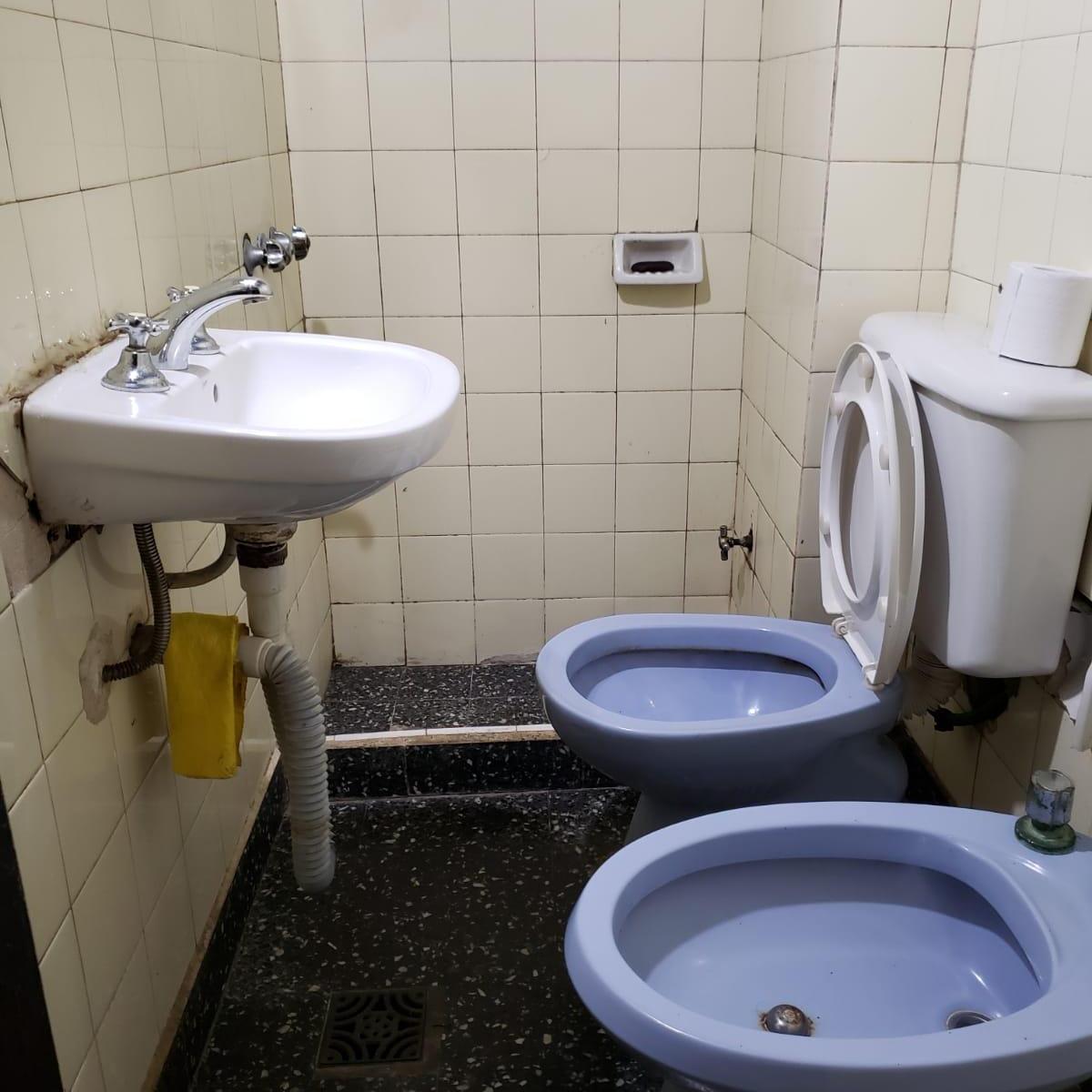 Casa PH en Venta en Piñeyro
