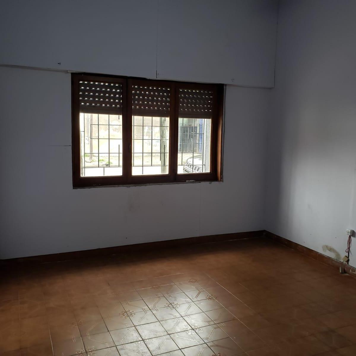 Foto de Casa PH en Venta en Piñeyro, imagen 5
