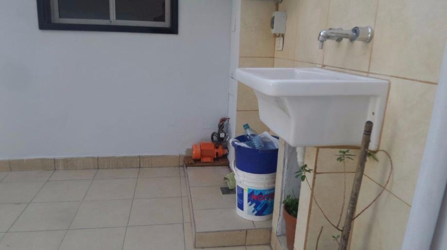 Foto de Departamento Tipo Casa en Venta en Lanus Oeste, imagen 3
