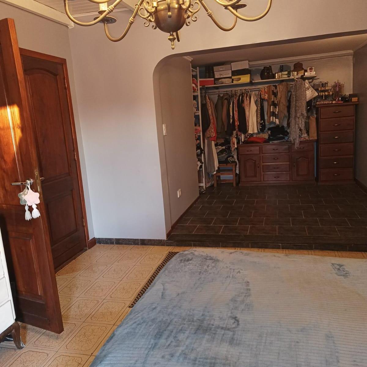 Chalet en Venta de 6 Ambientes en Lanús Oeste 5