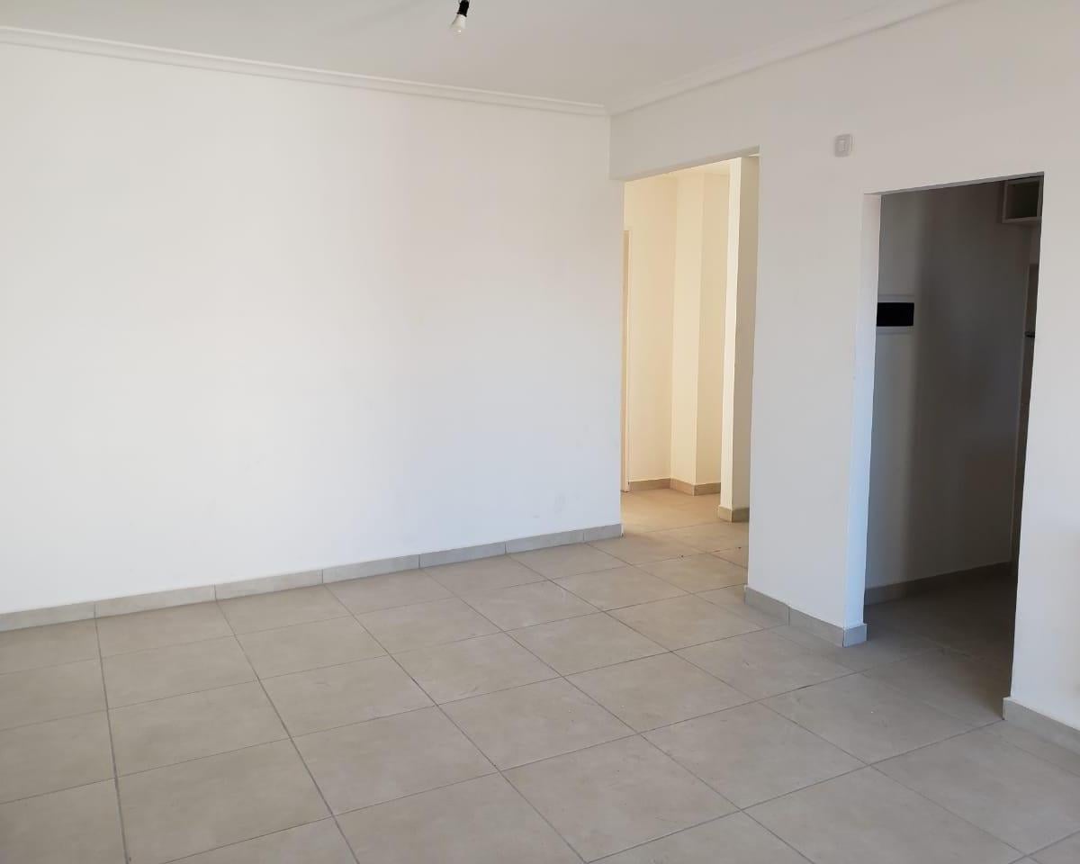 Departamento en venta de tres ambientes en Banfield