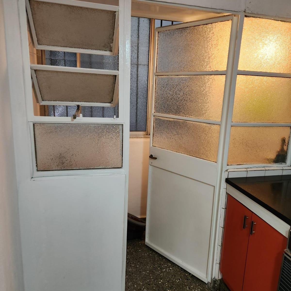 Foto de Departamento tres ambientes en venta en Lanus Oeste, imagen 4