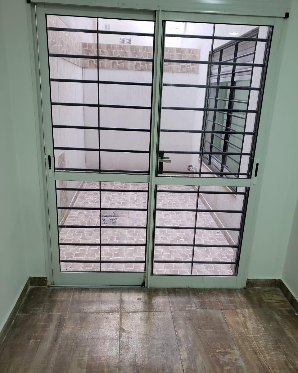 Foto de Departamento apto profesional en venta en Lanus Este, imagen 5