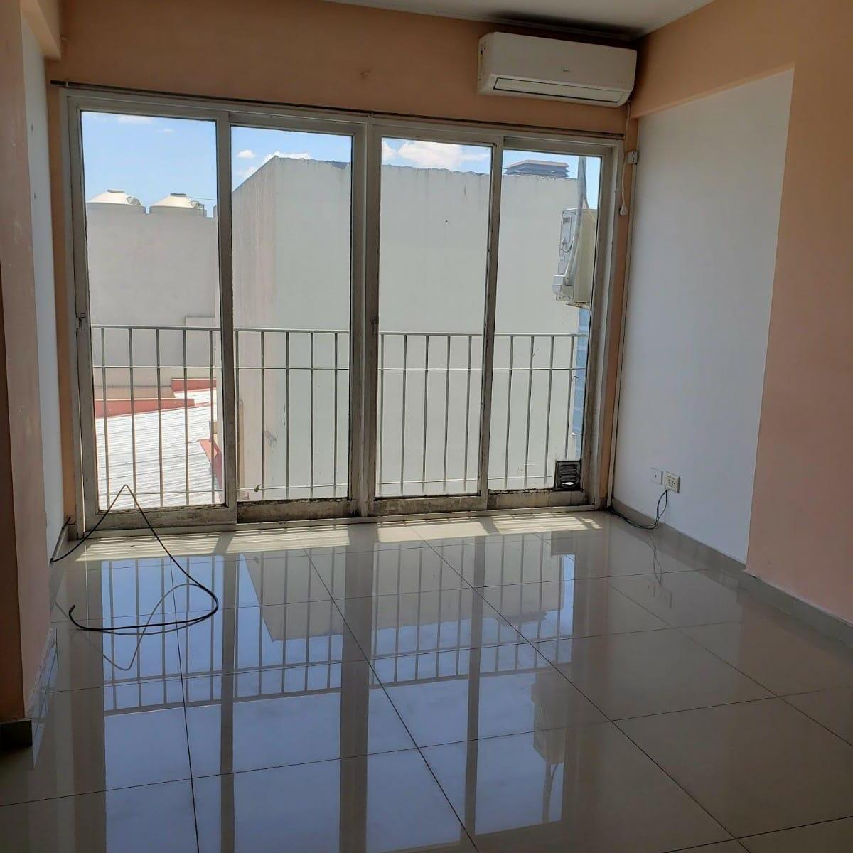Foto de Venta departamento dos ambientes Remedios de Escalada, imagen 3