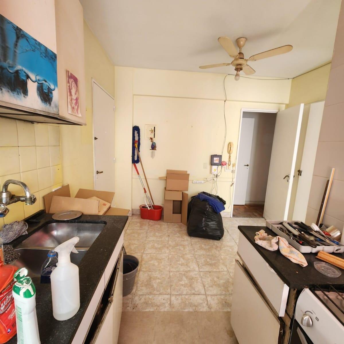 Departamento Cuatro Ambientes en Venta Avellaneda 4