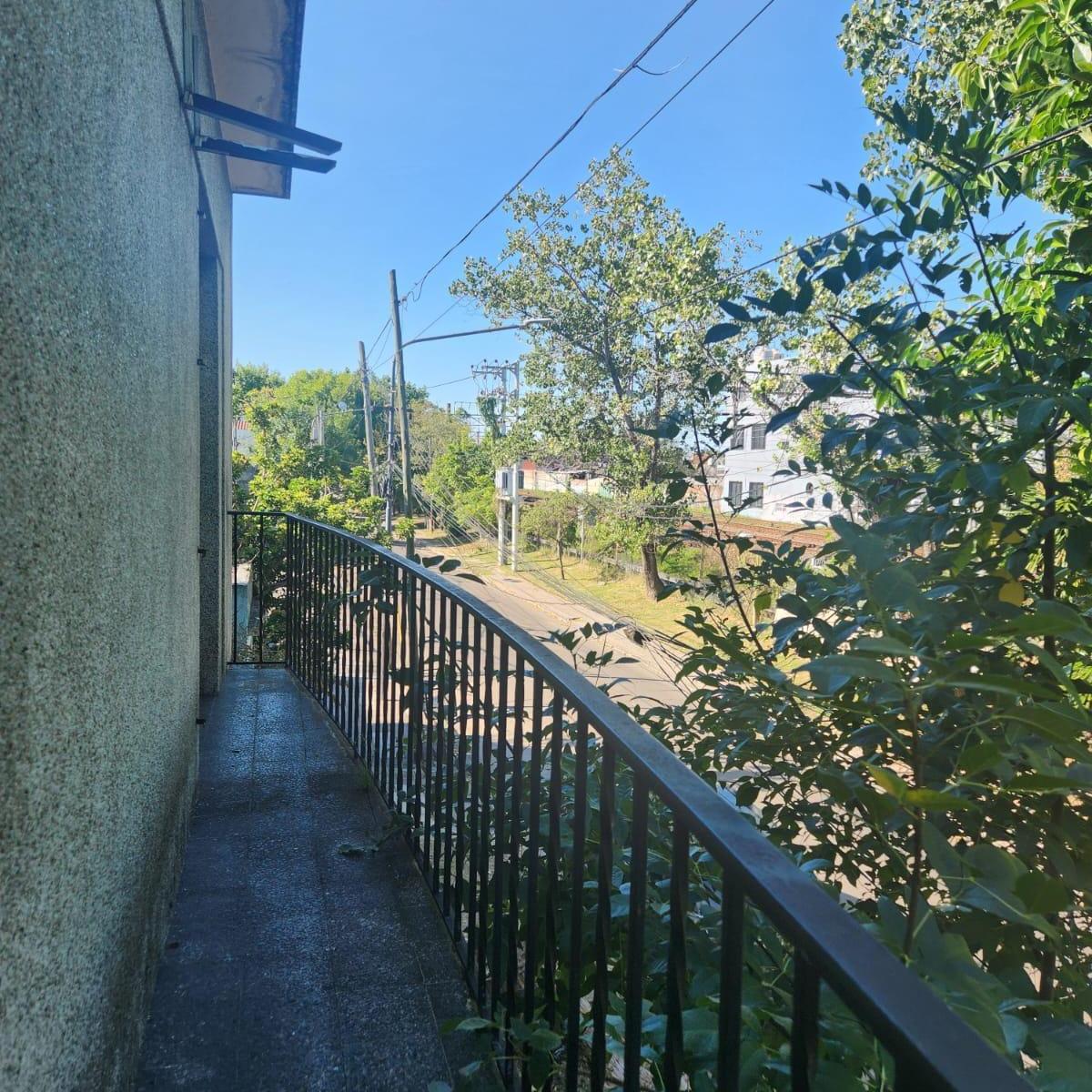 Casa PH en Venta Lanus Oeste 4