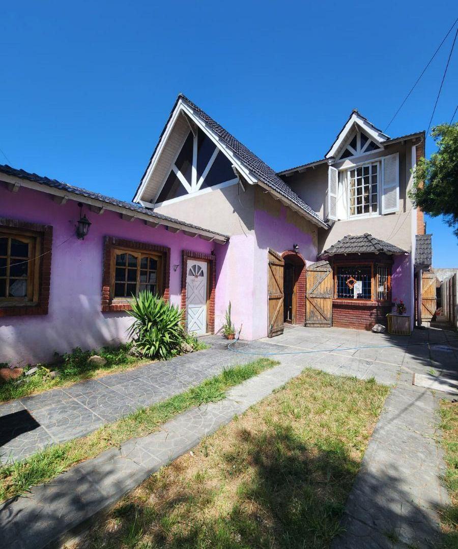 Foto de Chalet en venta Banfield, imagen 2