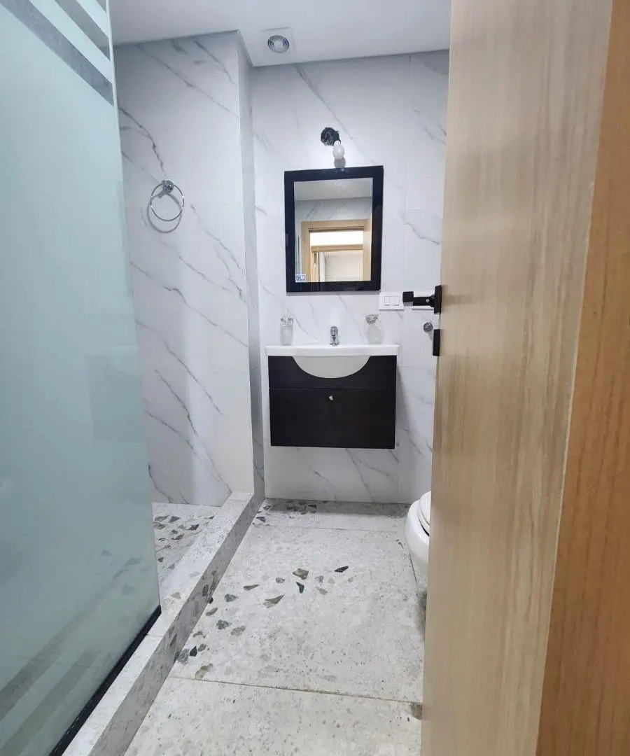 Semipiso dos ambientes en venta Lanus Oeste 5