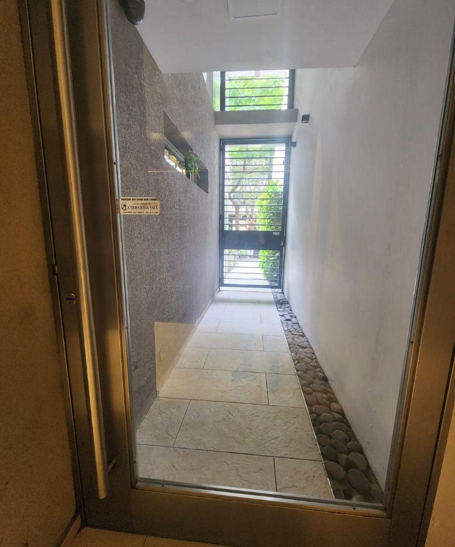 Foto de Monoambiente apto profesional en alquiler lanusita, imagen 1
