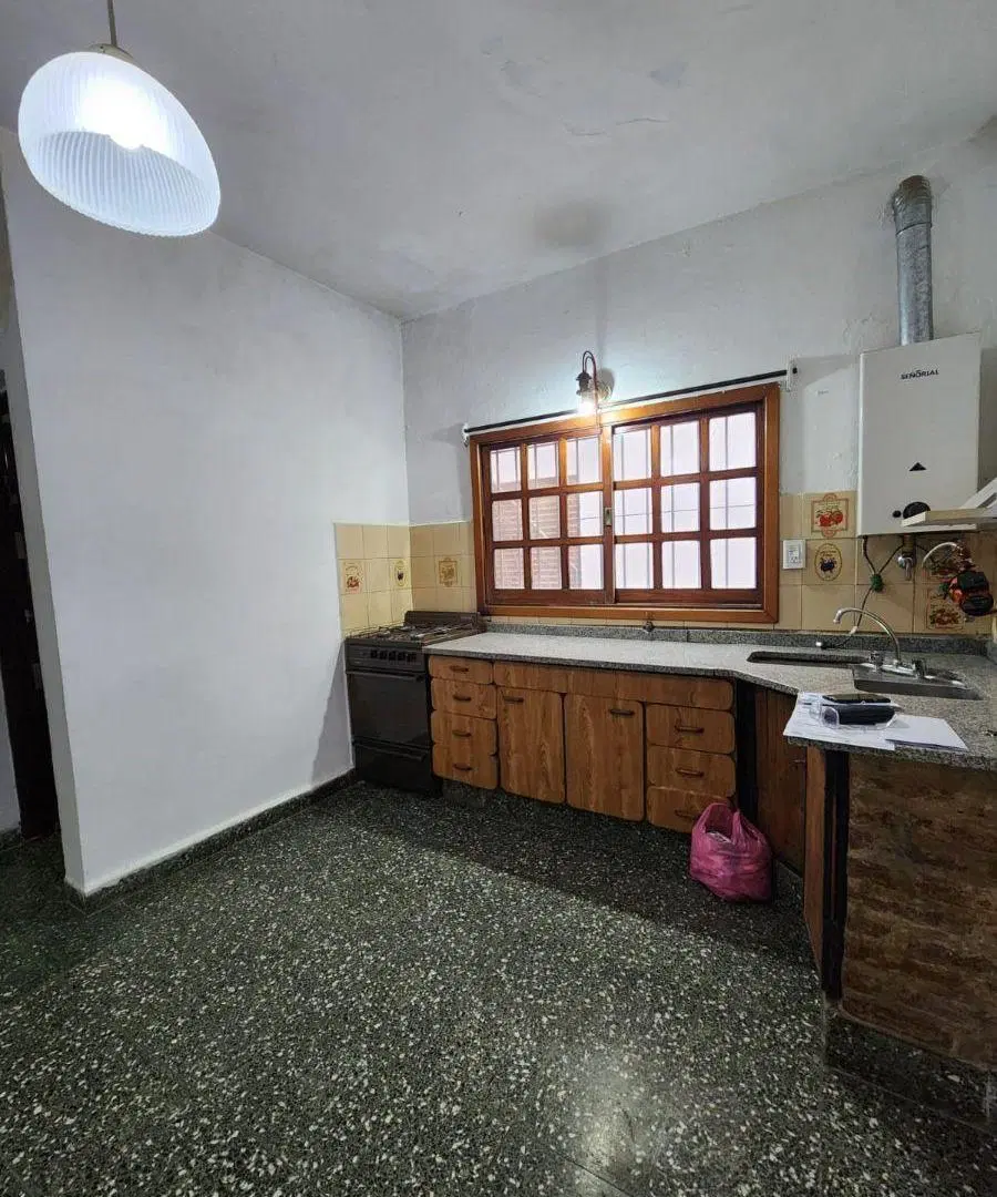 Ph para USO PROFESIONAL en alquiler Lanus Este 2