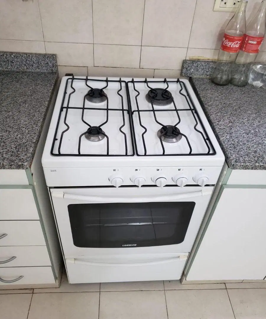 Departamento tipo casa con terraza dos ambientes en alquiler Lanus 5