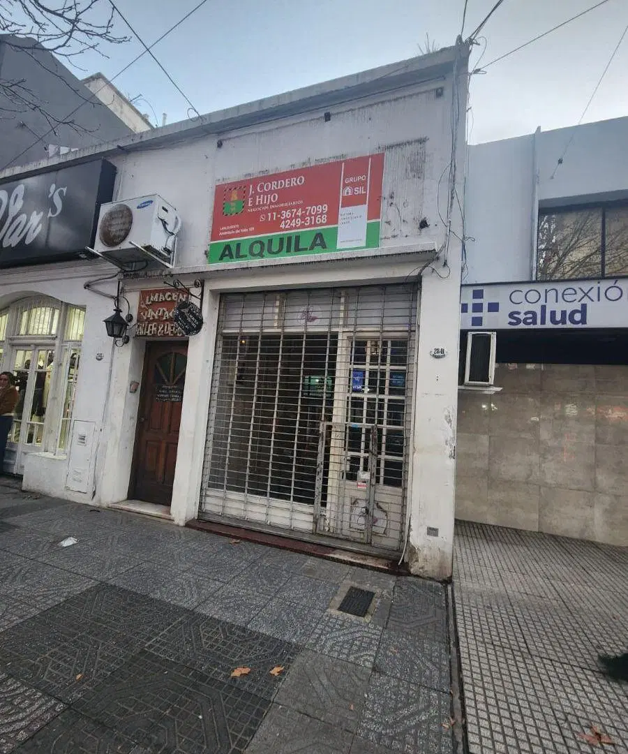 Local en alquiler en Lanusita sobre Iberlucea 4