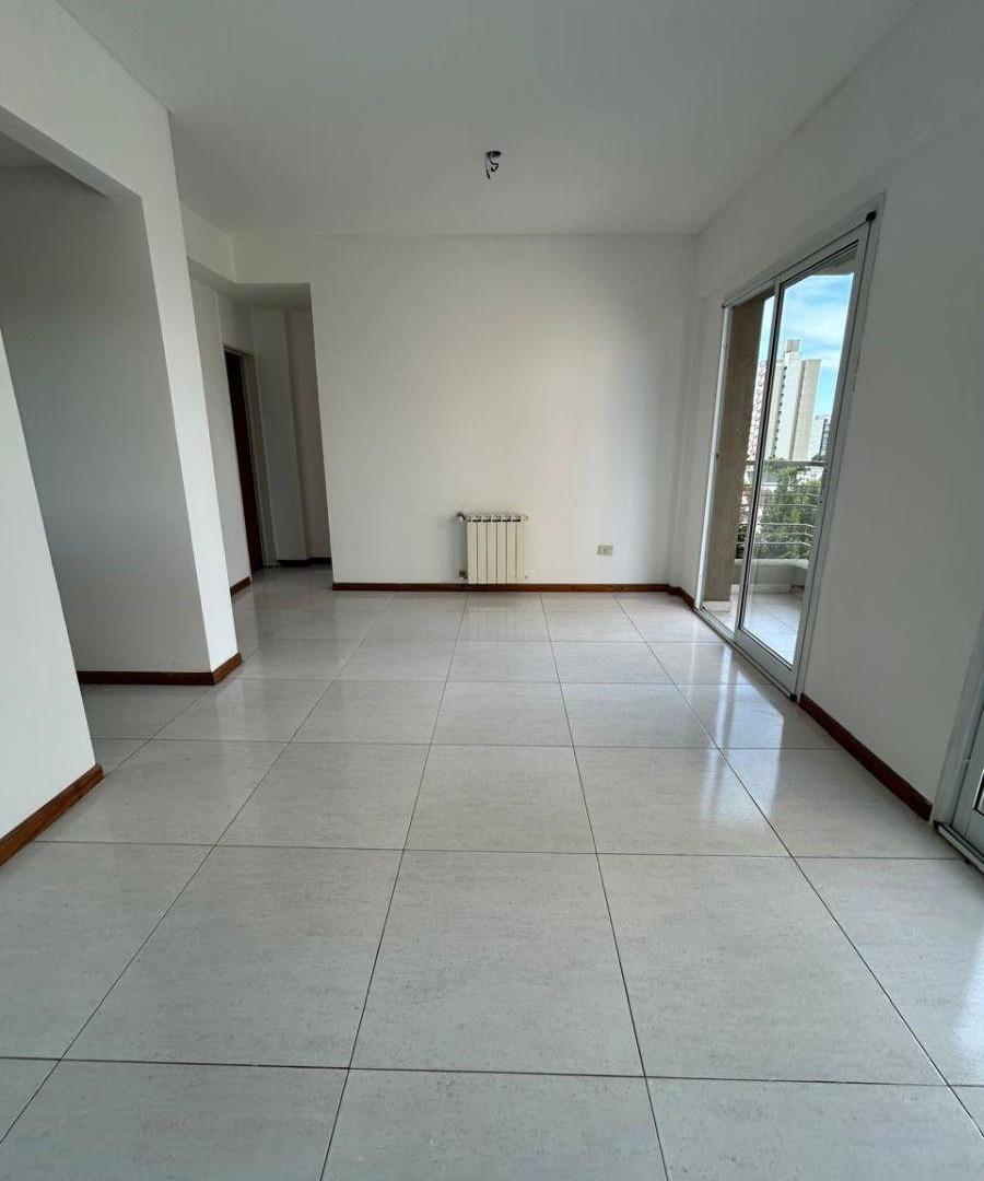 Foto de Departamento dos ambientes con cochera Remedios de Escalada, imagen 3