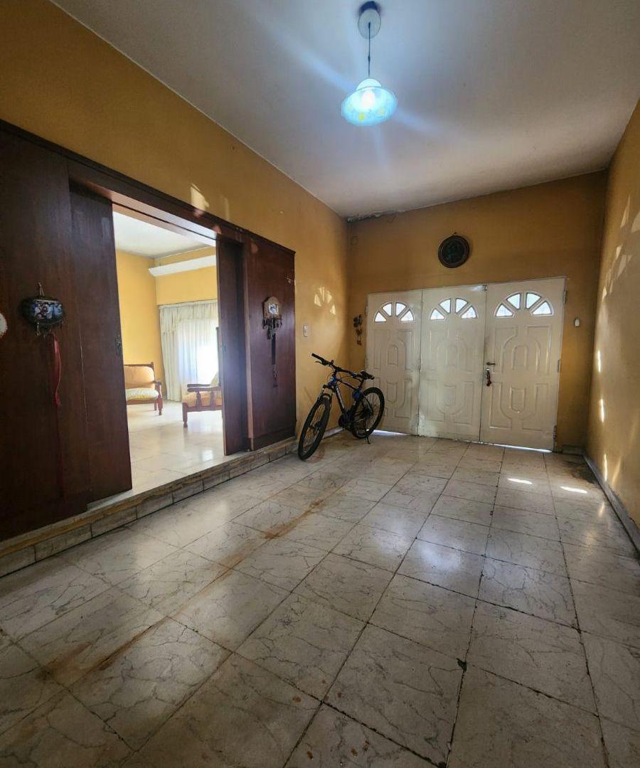 Foto de Casa en alquiler Gral. San Martin 160 Lomas de Zamora, imagen 2