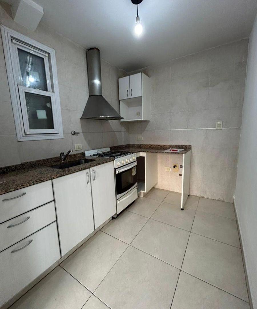 Foto de Semipiso en alquiler calle Dr. Melo 3073 Lanus Oeste, imagen 4