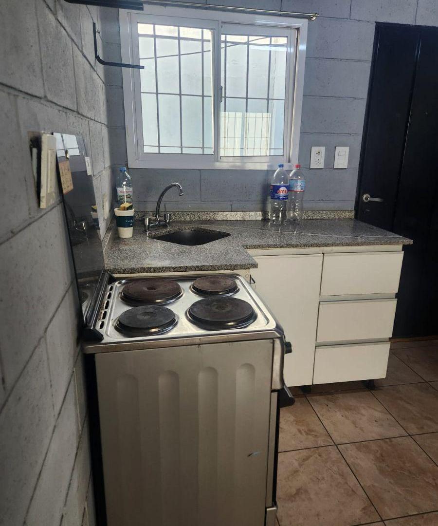 Foto de Dúplex dos ambientes en alquiler Lanus Oeste, imagen 2