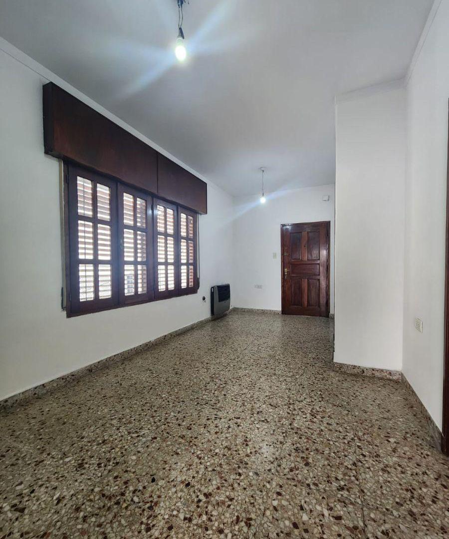 Foto de Alquiler apto profesional o vivienda 3 ambientes Remedios de Escalada, imagen 5