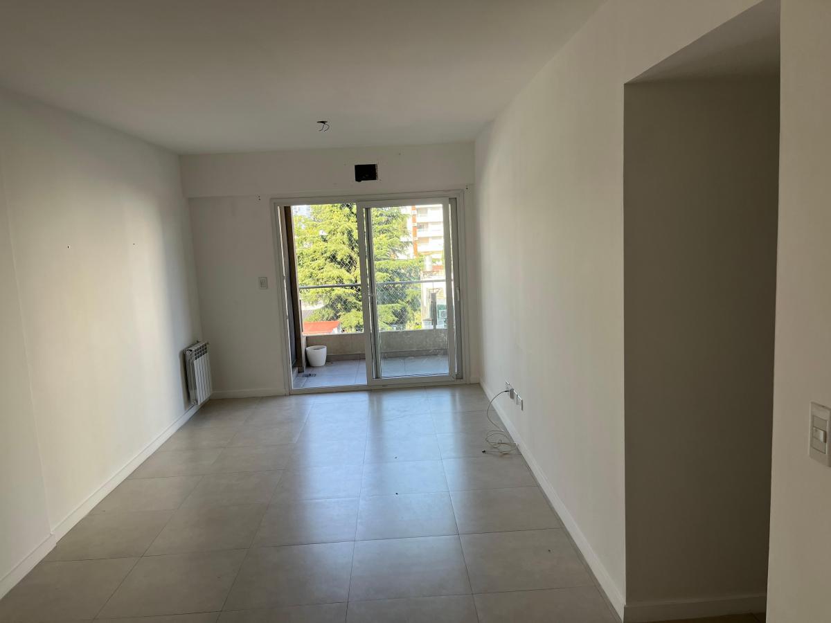 Departamento 100 M²y Balcon Terraza Extrenar - Bajas Expensas 1