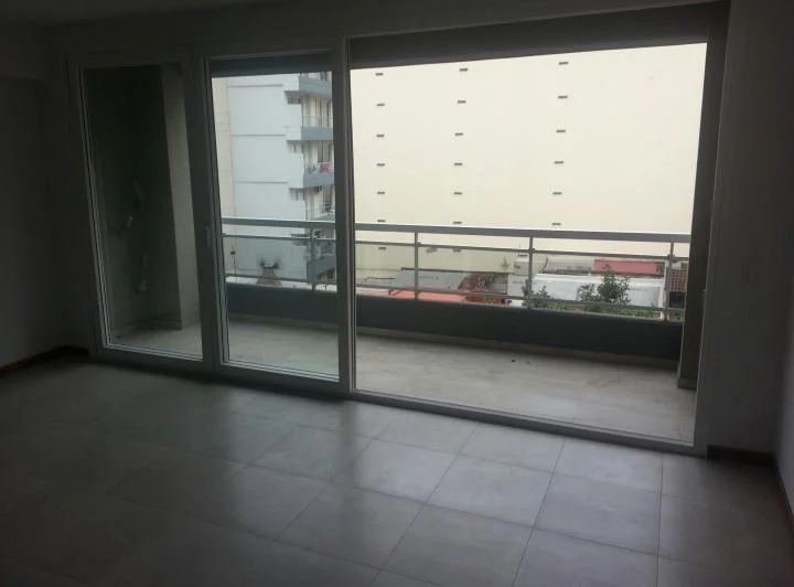 SEMIPISO CABALLITO SUR  51 M2  BALCON TERRAZA - 1 DORM -A/A- BAJAS EXPENSAS 2