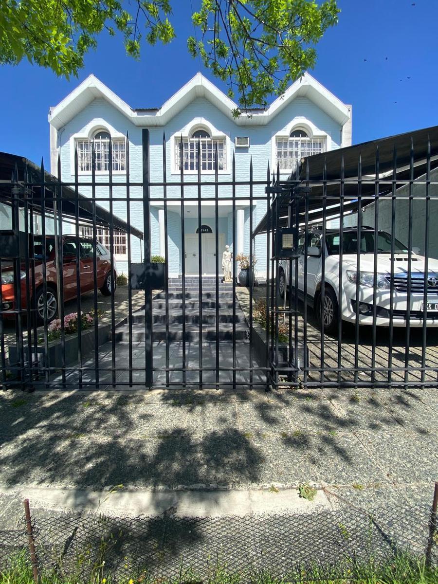 Casa en Barrio Santa Clara de Libertador Al Rio 3