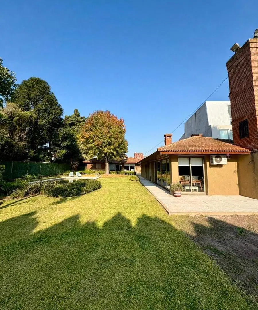 Terreno unico en Victoria 4