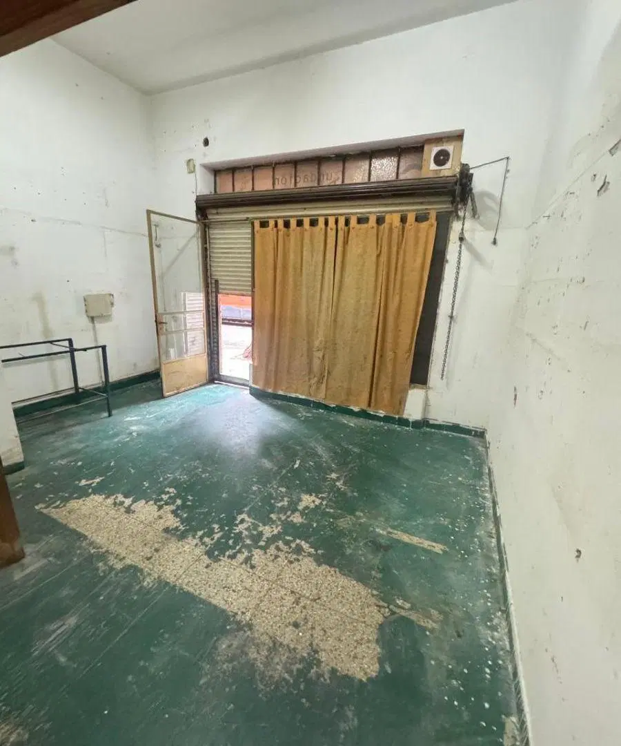 Local comercial de 25 m² en alquiler en Flores Sur 3