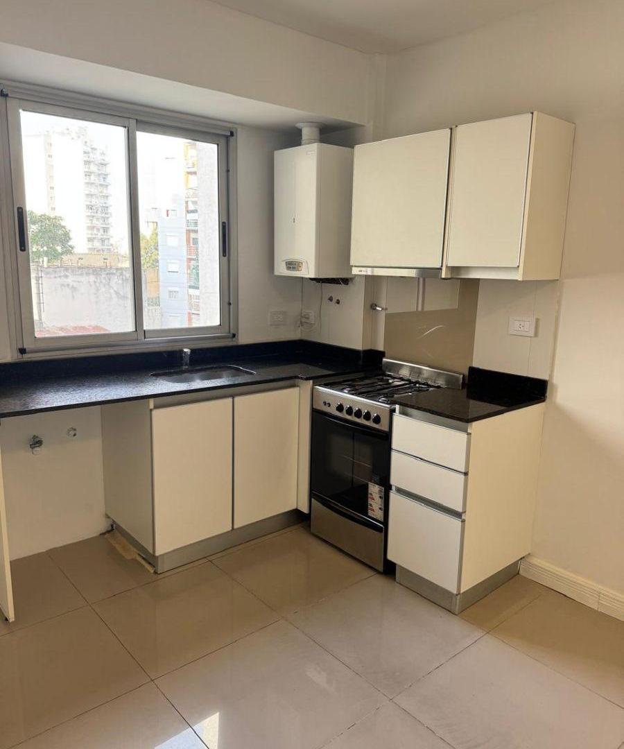 Foto de Departamento de 1 Ambiente en venta en Parque Chacabuco, imagen 5