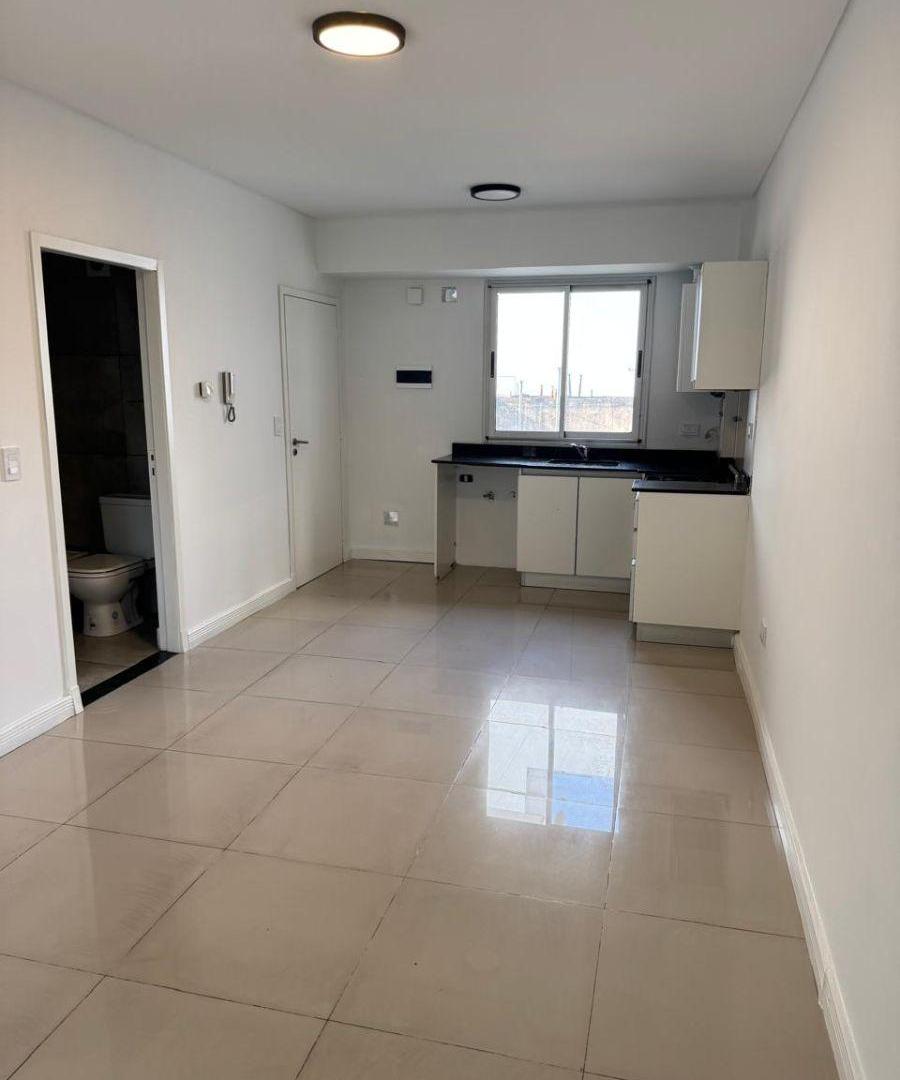 Foto de Departamento de 1 Ambiente en venta en Parque Chacabuco, imagen 2